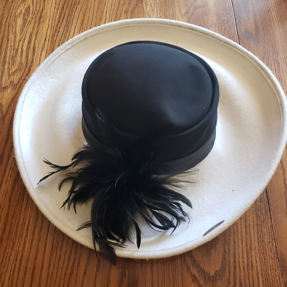 Badgley Mischka Black Topper with White Brim and Feather Accent
